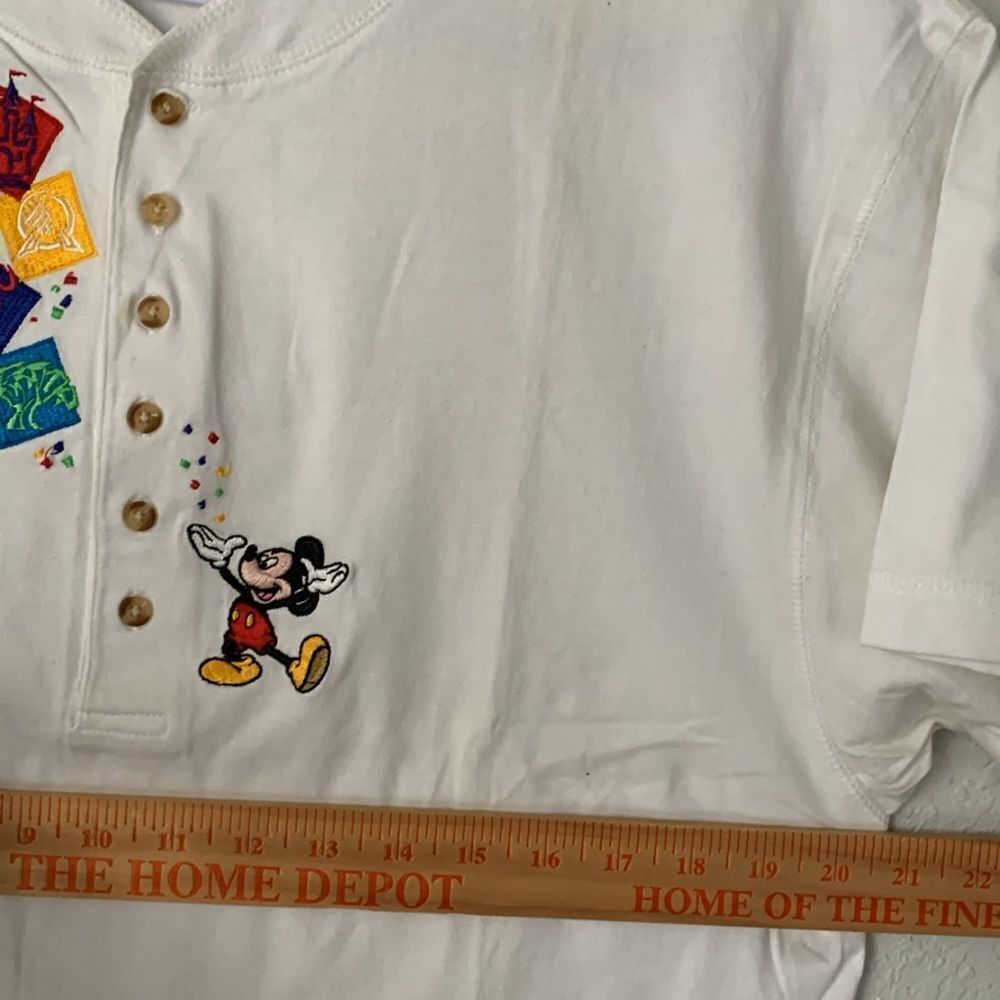 VTG Walt Disney World White Embroidered Men’s Polo Shirt Short Sleeve Size XL - Picture 4 of 6
